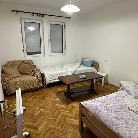 Wel Apartment Gevgelija Luaran gambar